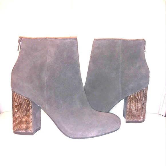 Kenneth Cole Reaction Shoes - Kenneth Cole Reaction Gray Suede Boots with Rhinestone Heels SIZE 6